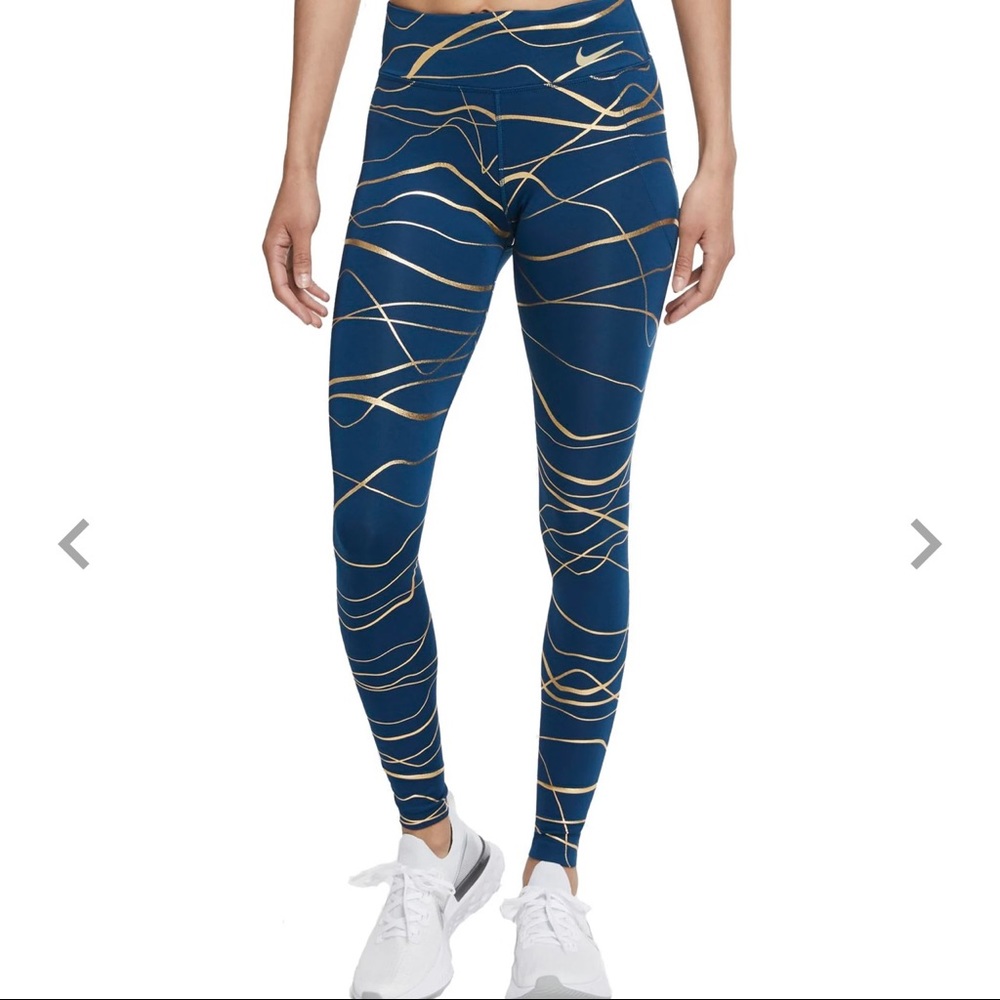 *SOLD* Nike Women's Icon Clash Fast Running Tights